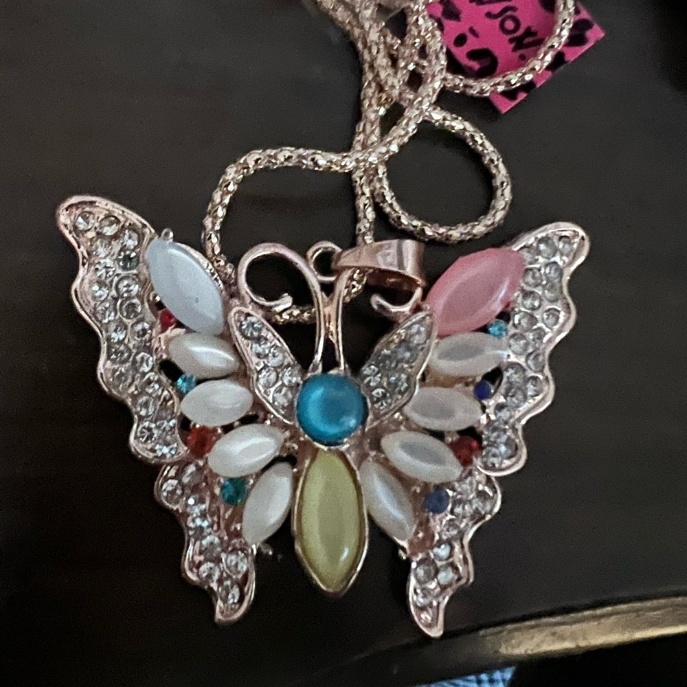 Betsey Johnson Multicolor Butterfly necklace nwt